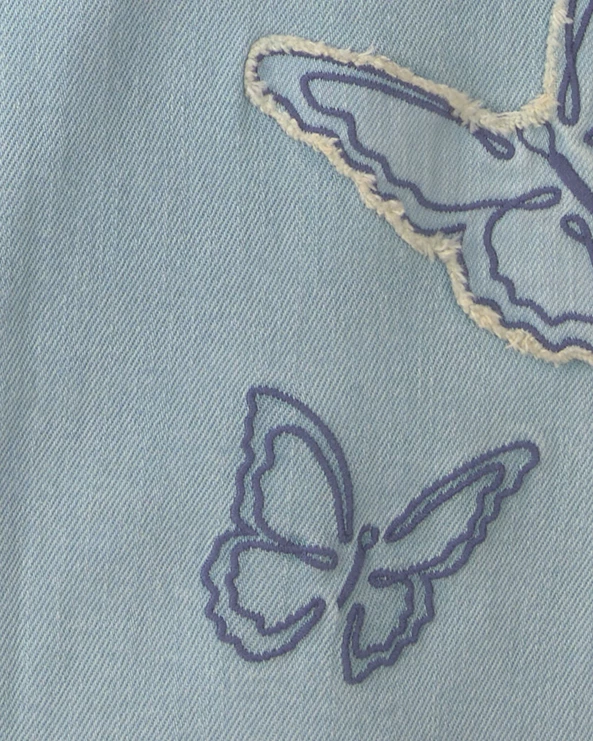  Blugi largi scurtati cu broderie fluturas Light Wash