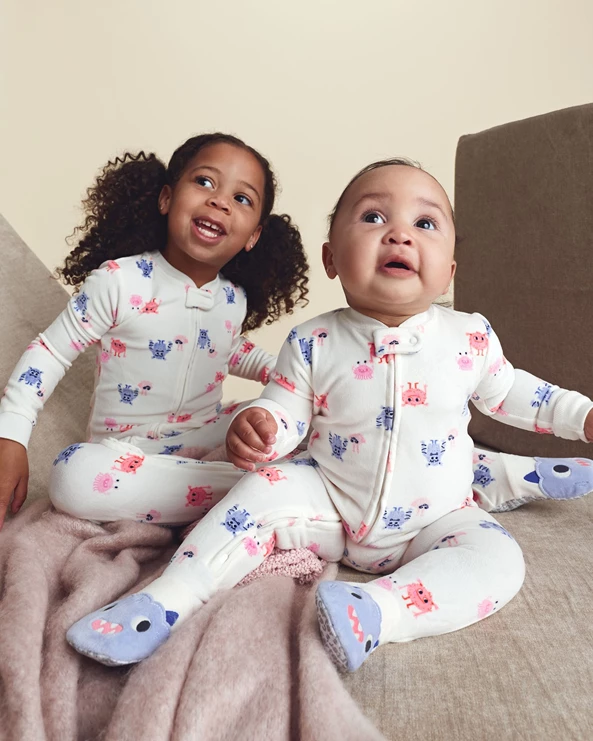  Pijama cu talpa Tiny Monsters