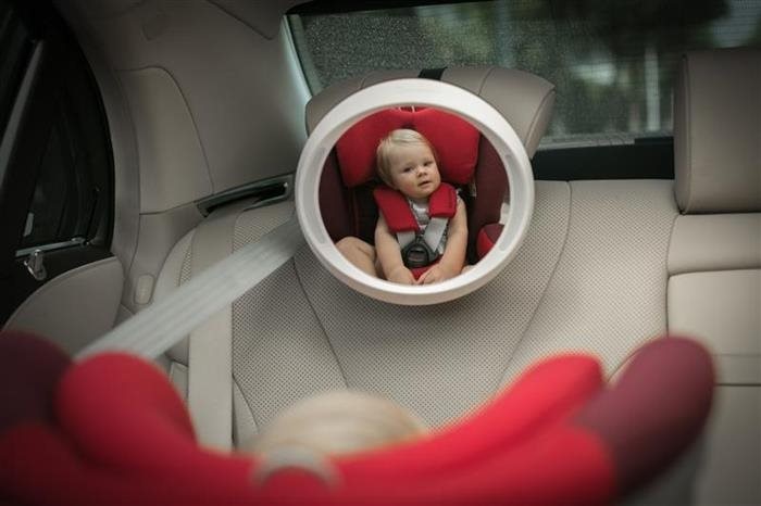 Oglinda auto Apramo Iris Baby Mirror Deluxe cu lumini