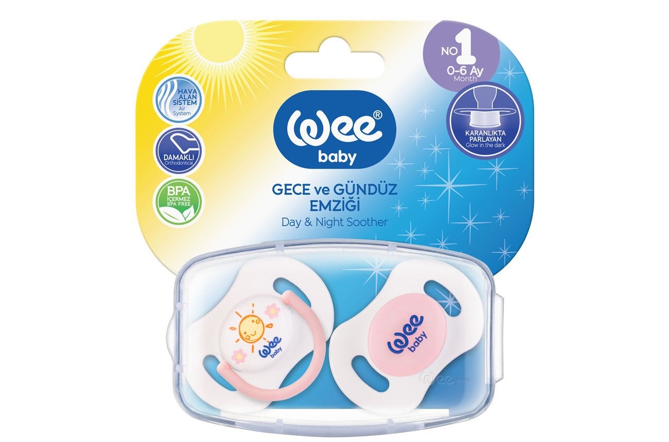 Силиконовая пустышка Wee Baby Day&Night (0-6 мес.), 2 шт.