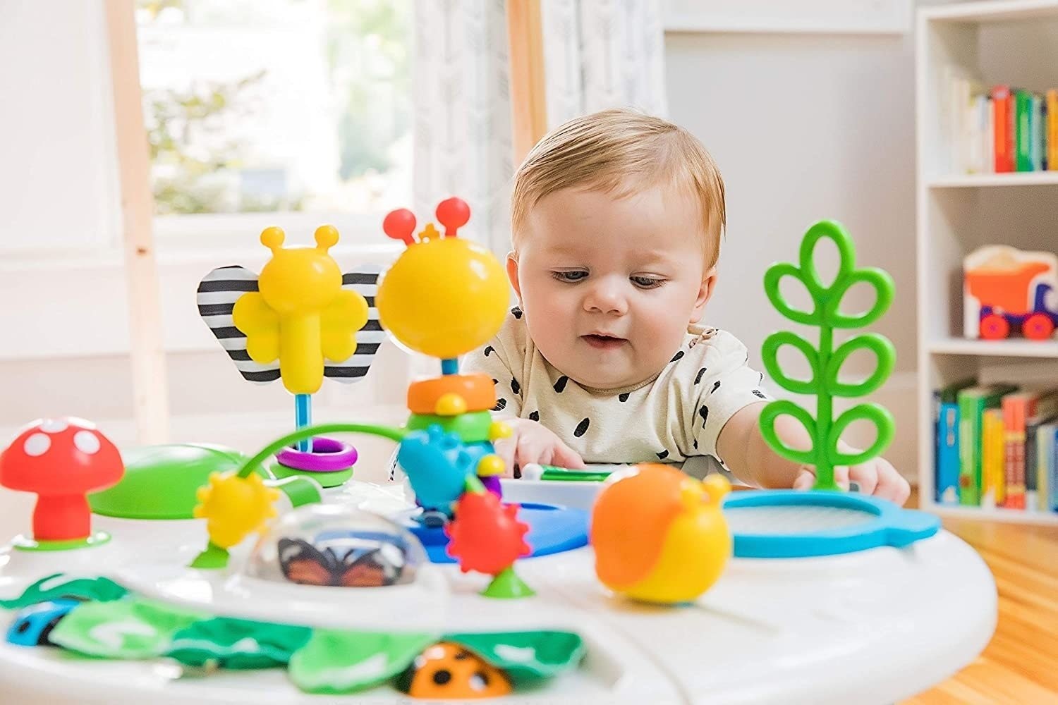Развивающий центр Baby Einstein Around We Grow